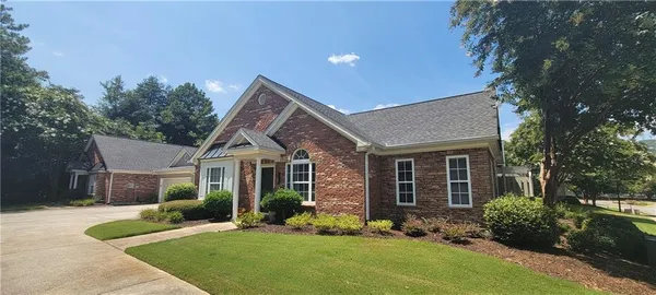 Property Slideshow image 2 of 20 | 1006 somerton pl, Cumming, GA, 30040