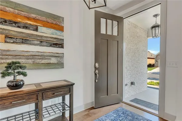 Property Slideshow image 3 of 51 | 616 grassmeade ln, Woodstock, GA, 30188