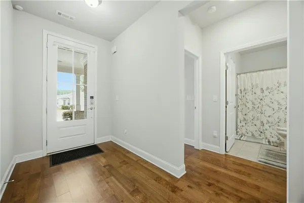 Property Slideshow image 3 of 35 | 2487 oak barrel dr, Snellville, GA, 30078