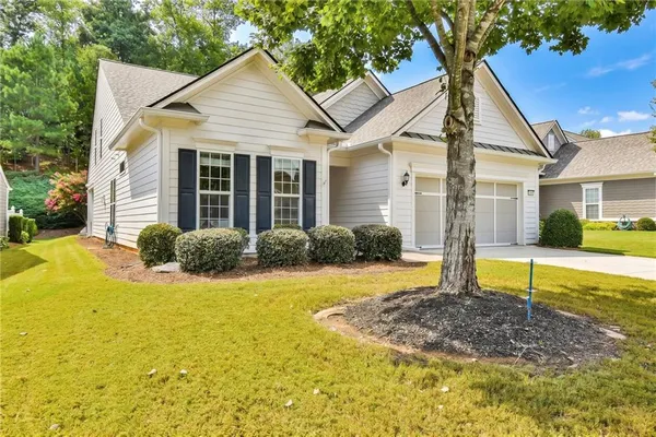 Property Slideshow image 2 of 54 | 6652 fawn meadow ln, Hoschton, GA, 30548