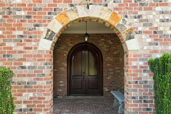 Property Slideshow image 2 of 61 | 318 lakeside trce, Canton, GA, 30115