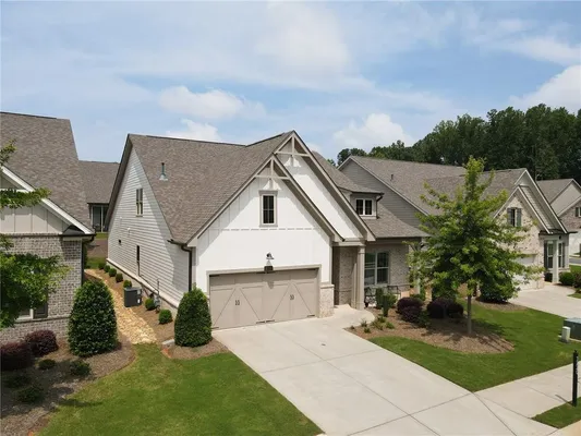 Property Slideshow image 2 of 36 | 3220 fitzgerald way, Cumming, GA, 30041