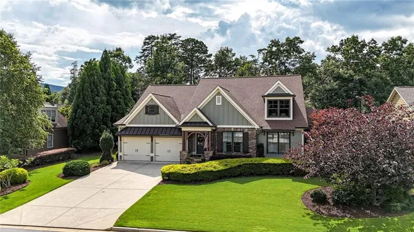 Property Slideshow image 2 of 77 | 303 trappers blf, Waleska, GA, 30183