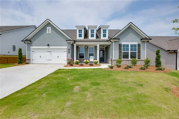 Property Slideshow image 3 of 66 | 84 oakdale rd, Jefferson, GA, 30549