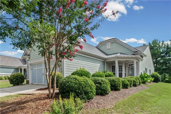 Property Slideshow image 3 of 60 | 329 sandy springs dr, Griffin, GA, 30223