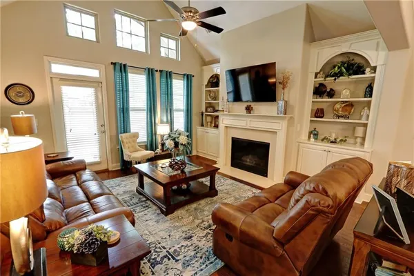 Property Slideshow image 2 of 63 | 2680 middlecreek way, Cumming, GA, 30041