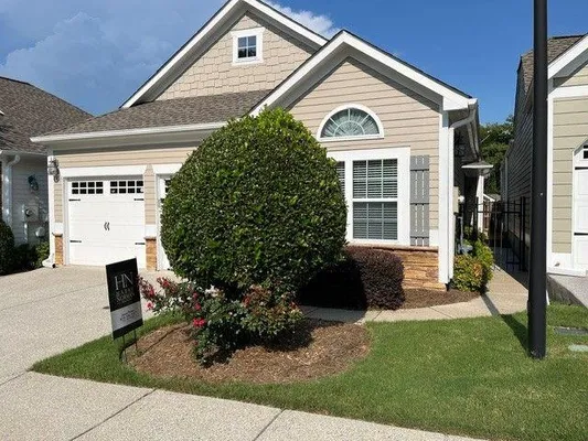 Property Slideshow image 2 of 20 | 311 acuba vw, Woodstock, GA, 30188