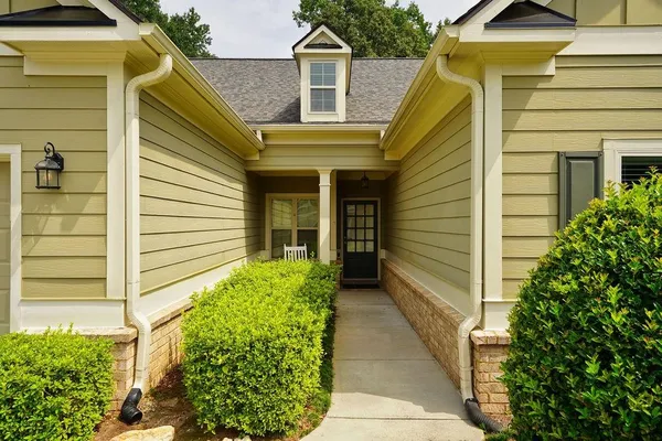 Property Slideshow image 2 of 47 | 3624 foxtrot trl, Kennesaw, GA, 30144