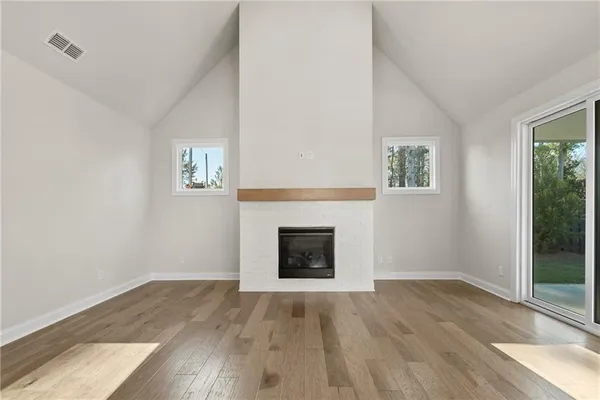 Property Slideshow image 3 of 40 | 555 pearl st, Cumming, GA, 30040