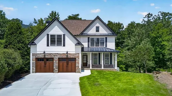 Property Slideshow image 2 of 89 | 2021 eagles rdg, Waleska, GA, 30183