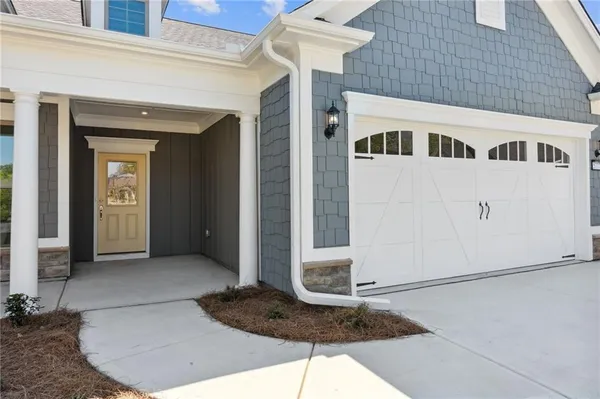 Property Slideshow image 2 of 28 | 5777 nantucket row, Hoschton, GA, 30548