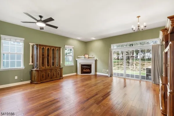 Property Slideshow image 3 of 17 | 579 edward st, Lopatcong Twp., NJ, 08865