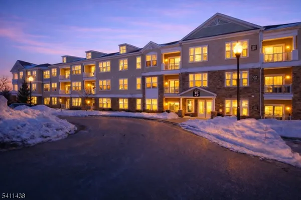 Property Slideshow image 2 of 39 | 5301 veterans dr, Rockaway Twp., NJ, 07866