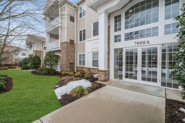 Property Slideshow image 2 of 43 | 7204 westover way, Franklin Twp., NJ, 08873