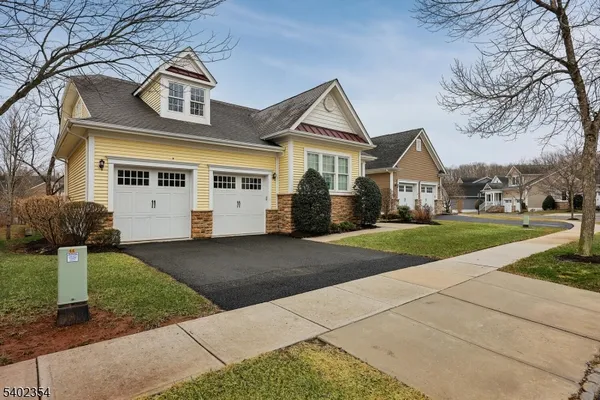 Property Slideshow image 2 of 40 | 64 bedford dr, Montgomery Twp., NJ, 08558