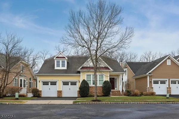 Property Slideshow image 3 of 40 | 64 bedford dr, Montgomery Twp., NJ, 08558