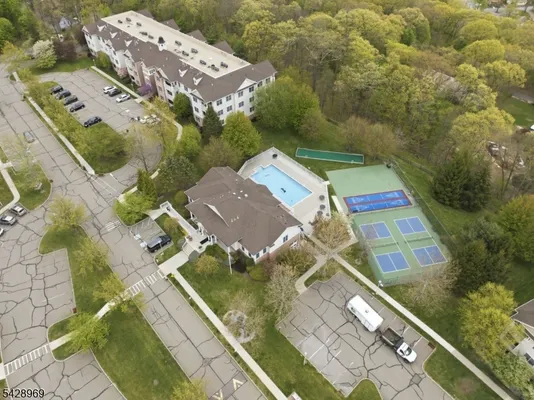 Property Slideshow image 3 of 42 | 79 ridgeview ln, Mount Arlington Boro, NJ, 07856