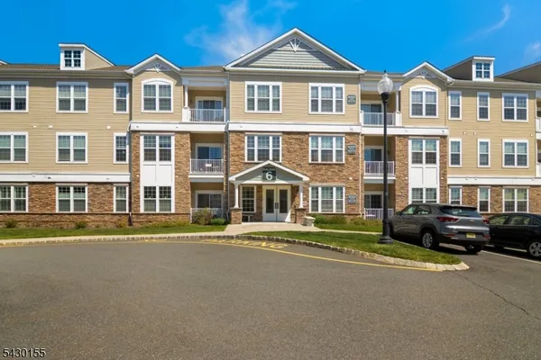 Property Slideshow image 2 of 33 | 6102 veterans dr 102, Rockaway Twp., NJ, 07885
