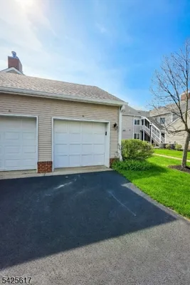 Property Slideshow image 3 of 26 | 1 rutland ln, Monroe Twp., NJ, 08831