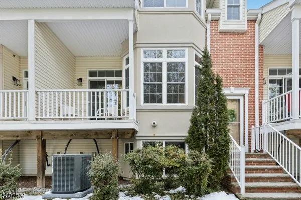 Property Slideshow image 2 of 41 | 615 maple ct, Garwood, NJ, 07027