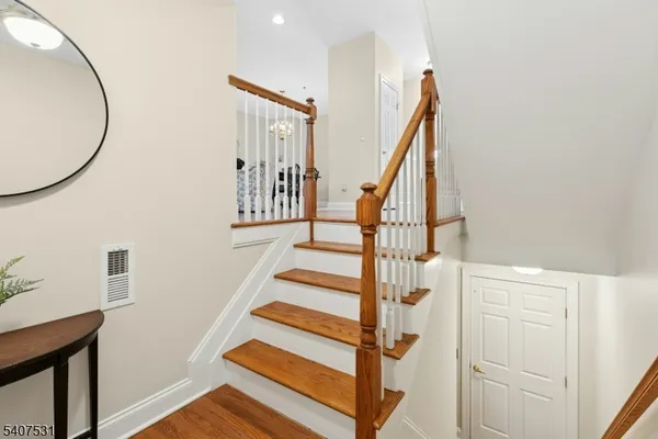 Property Slideshow image 3 of 41 | 615 maple ct, Garwood, NJ, 07027