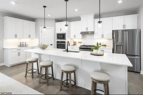 Property Slideshow image 2 of 11 | 13 thomas knoll blvd, Mansfield Twp., NJ, 07865