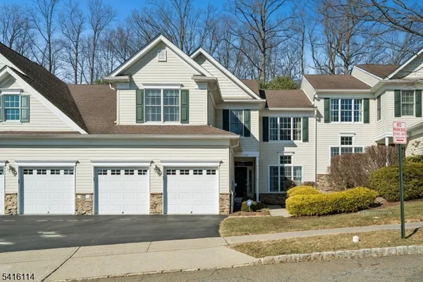 Property Slideshow image 2 of 39 | 62 mackenzie ln, Denville Twp., NJ, 07834