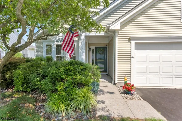 Property Slideshow image 3 of 43 | 46 kensington cir, White Twp., NJ, 07823