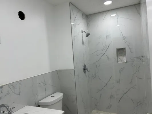 Property Slideshow image 3 of 15 | 223 wycoff way, East Brunswick Twp., NJ, 08816