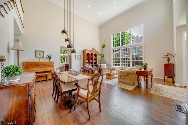 Property Slideshow image 3 of 16 | 18 wyckoff way, Chester Twp., NJ, 07930
