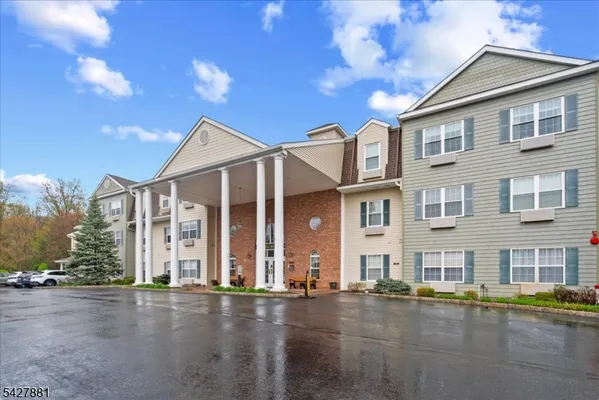 Property Slideshow image 2 of 33 | 2 richmond rd 306, West Milford Twp., NJ, 07480