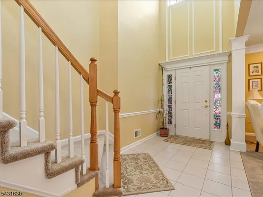 Property Slideshow image 3 of 41 | 515 crossfields ln, Franklin Twp., NJ, 08873