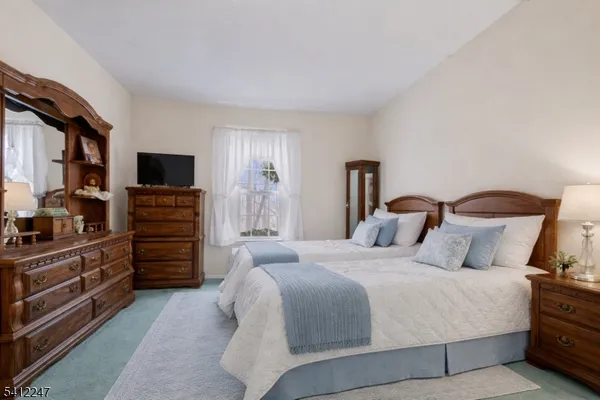 Property Slideshow image 2 of 25 | 4 richmond rd apt 119 119, West Milford, NJ, 07480