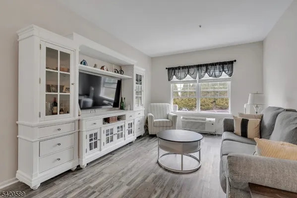 Property Slideshow image 3 of 20 | 5320 richmond rd 320, West Milford Twp., NJ, 07480