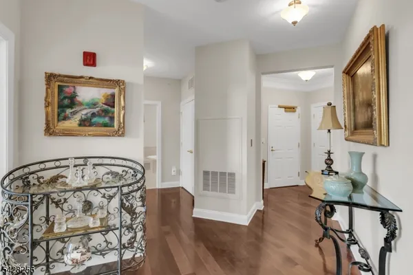 Property Slideshow image 2 of 32 | 284 victoria dr, Bridgewater Twp., NJ, 08807