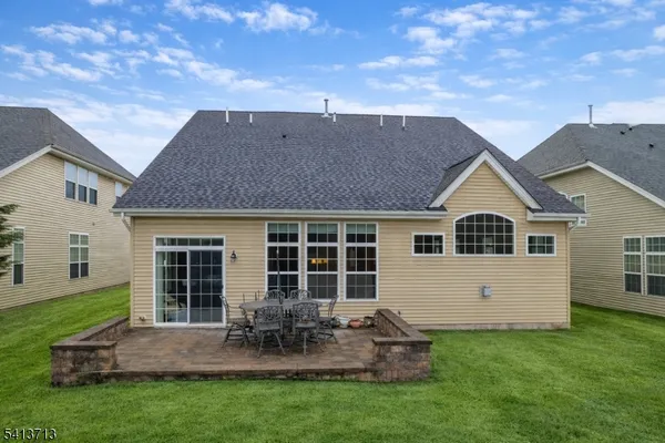 Property Slideshow image 2 of 45 | 47 schindler ct, Franklin Twp., NJ, 08873