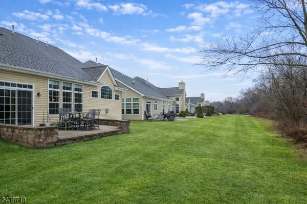 Property Slideshow image 3 of 45 | 47 schindler ct, Franklin Twp., NJ, 08873