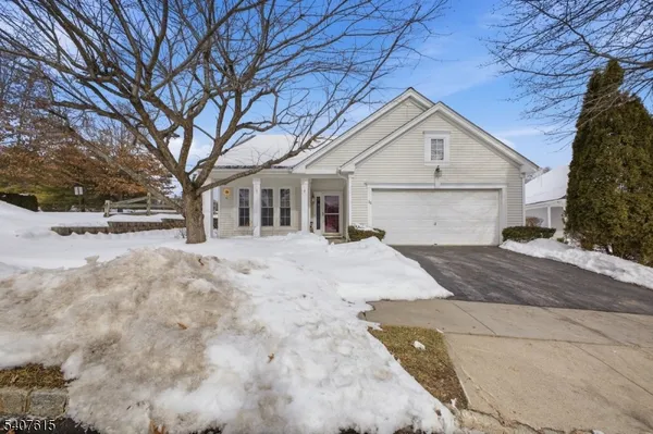 Property Slideshow image 3 of 45 | 56 kensington cir, White Twp., NJ, 07823