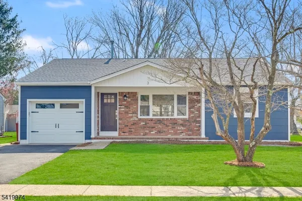 Property Slideshow image 3 of 33 | 3 pembroke ln, Berkeley Twp., NJ, 08757