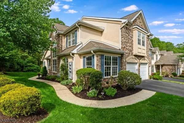 Property Slideshow image 2 of 45 | 1 ebersohl cir, Readington Twp., NJ, 08889