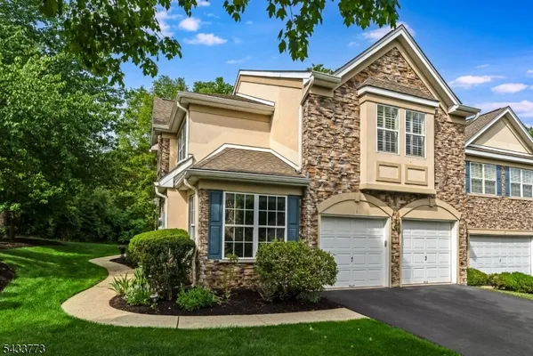 Property Slideshow image 3 of 45 | 1 ebersohl cir, Readington Twp., NJ, 08889
