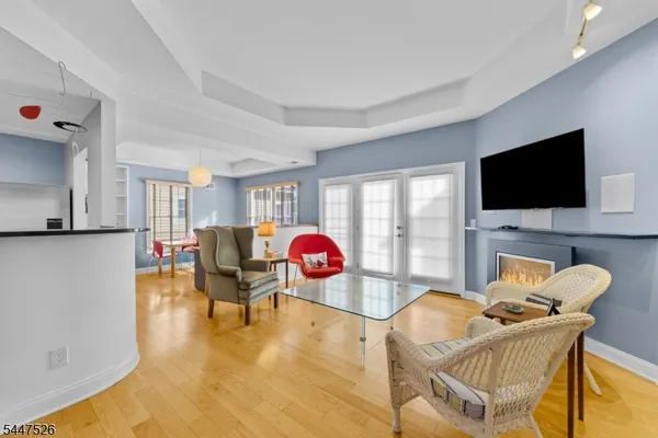 Property Slideshow image 3 of 23 | 47 hedge row rd, Plainsboro Twp., NJ, 08540