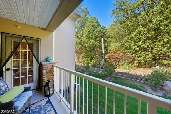 Property Slideshow image 3 of 38 | 208 fischer ct, Rockaway Twp., NJ, 07834