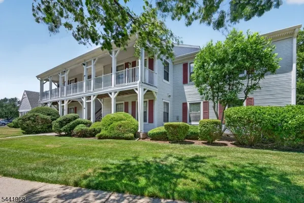Property Slideshow image 2 of 18 | 130 hatfield ln, East Brunswick Twp., NJ, 08816