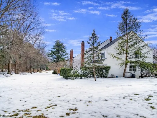 Property Slideshow image 2 of 36 | 67 hampshire dr, Mendham, NJ, 07945