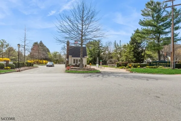 Property Slideshow image 2 of 16 | 38 essex dr, Mendham Boro, NJ, 07945