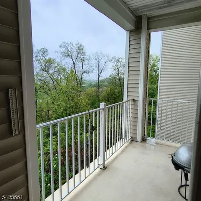 Property Slideshow image 3 of 16 | 15 zachary way 9615, Mount Arlington Boro, NJ, 07856