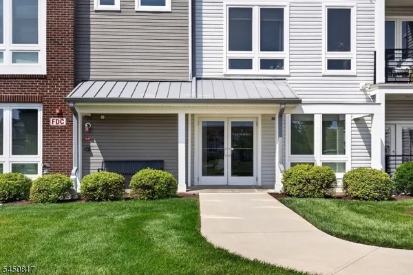 Property Slideshow image 2 of 32 | 1 vanderbilt blvd 303, Florham Park Boro, NJ, 07932
