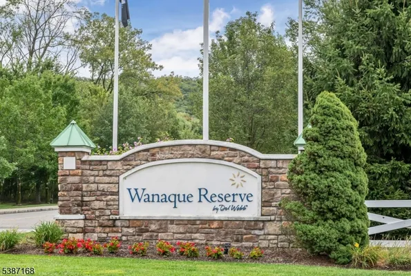 Property Slideshow image 2 of 29 | 5201 warrens way, Wanaque Boro, NJ, 07465