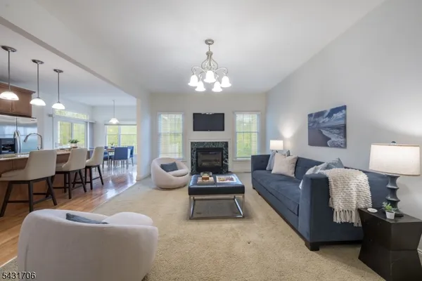 Property Slideshow image 2 of 50 | 4 jade cir, Denville Twp., NJ, 07834
